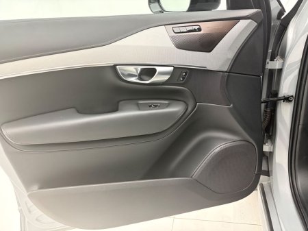 2024 Volvo XC90 - photo 16