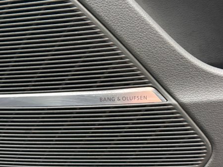 2025 Audi Q8 - photo 21