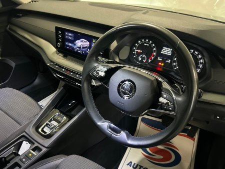2023 Skoda Octavia - photo 10