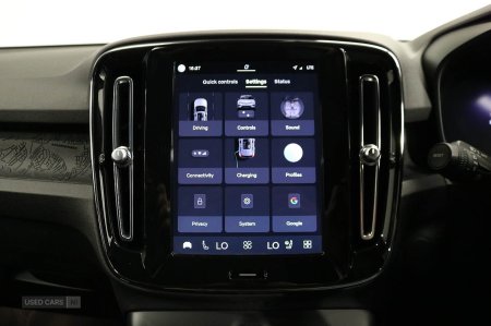 2023 Volvo XC40 - photo 33