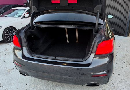 2017 BMW 5-Series - photo 10