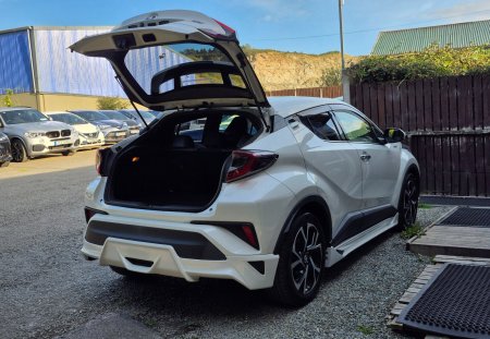 2018 Toyota C-HR - photo 18
