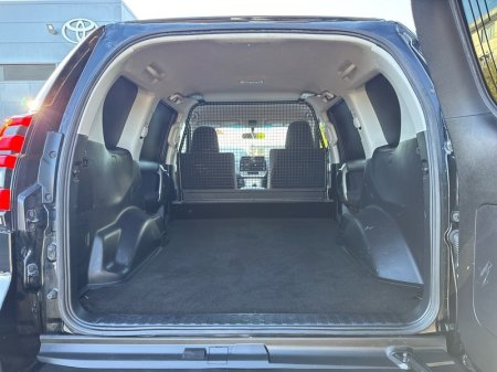 2022 Toyota Land Cruiser - photo 10