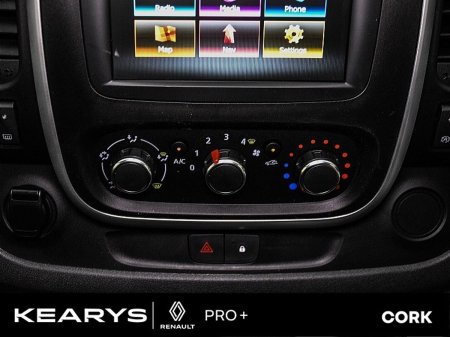 2021 Renault Trafic - photo 19