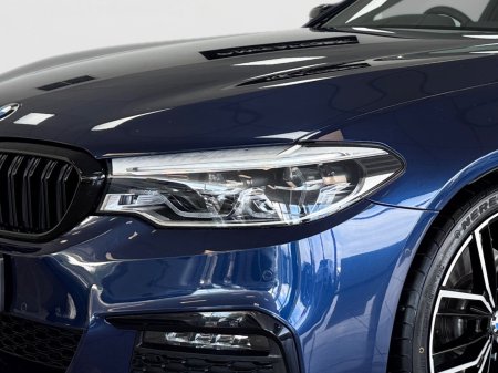 2018 BMW 5-Series - photo 9