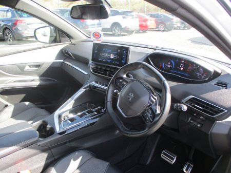 2023 Peugeot 5008 - photo 7