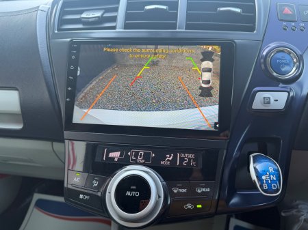 2013 Toyota Prius - photo 13