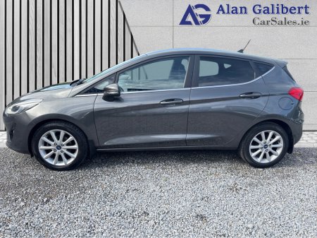 2020 Ford Fiesta - photo 5
