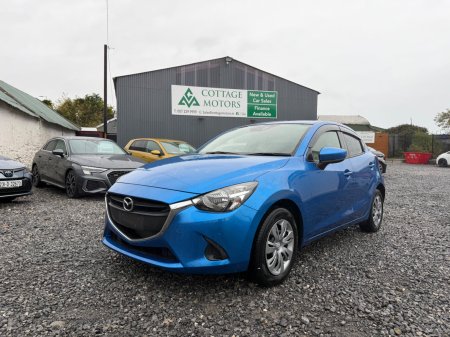 2017 Mazda Demio - photo 2