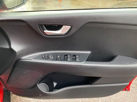 2018 Kia Stonic - photo 17