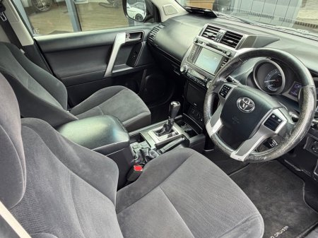 2017 Toyota Land Cruiser - photo 15