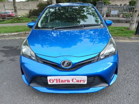 2016 Toyota Yaris - photo 2