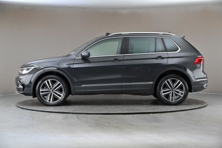 2023 Volkswagen Tiguan - photo 5