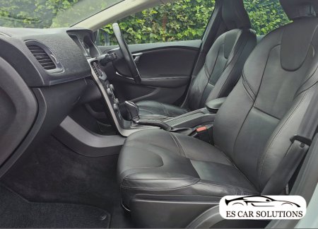 2016 Volvo V40 - photo 17