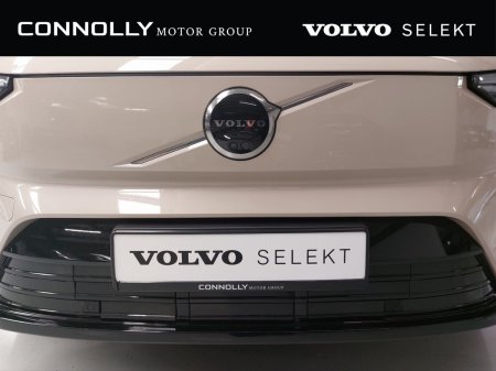 2025 Volvo EX90 - photo 24