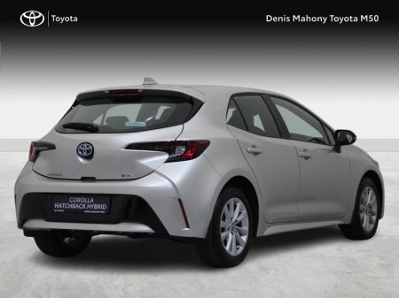 2027 Toyota Corolla - photo 2