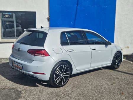 2019 Volkswagen Golf - photo 3