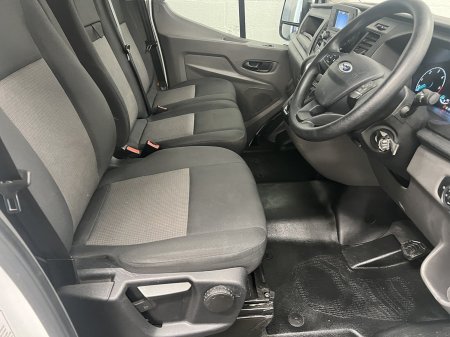 2024 Ford Transit - photo 8