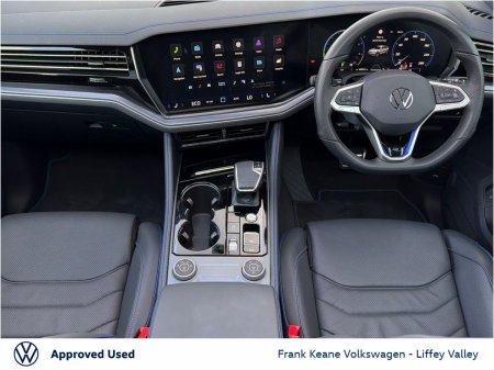 2026 Volkswagen Touareg - photo 2