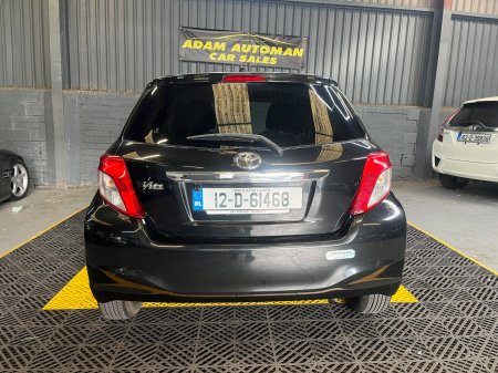 2012 Toyota Vitz - photo 6