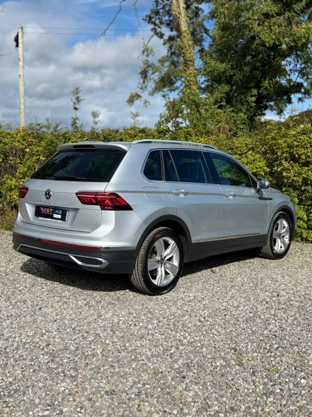 2022 Volkswagen Tiguan - photo 12