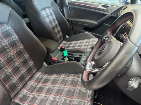 2017 Volkswagen Golf - photo 16