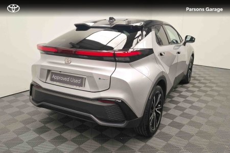 2024 Toyota C-HR - photo 2