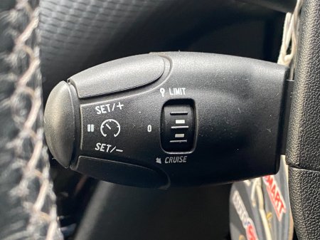 2017 Peugeot 2008 - photo 14