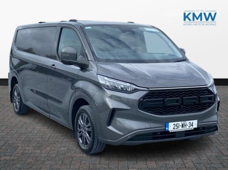 2025 Ford Transit Custom - photo 2