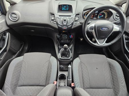 2014 Ford Fiesta - photo 12
