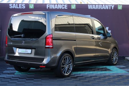 2016 Mercedes-Benz V-Class - photo 12
