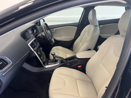 2017 Volvo V40 - photo 3