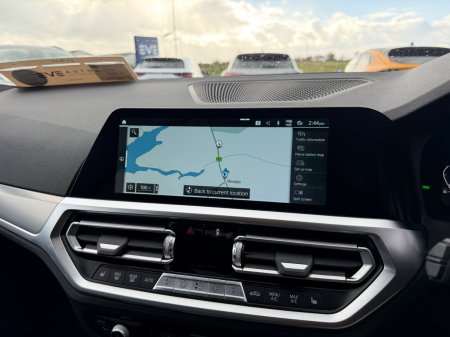 2021 BMW 3-Series - photo 27