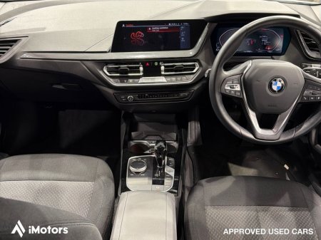 2022 BMW 1-Series - photo 16