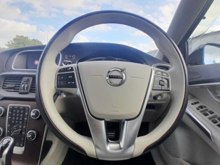 2017 Volvo V40 - photo 16