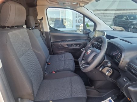 2023 Fiat Doblo - photo 9