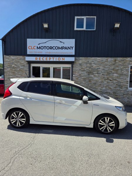 2016 Honda Fit - photo 2