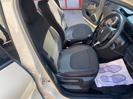 2016 Renault Captur - photo 19