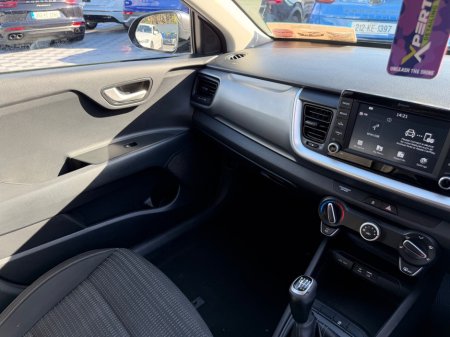 2018 Kia Stonic - photo 28