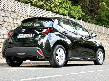 2023 Toyota Yaris - photo 15