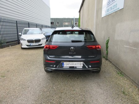 2022 Volkswagen Golf - photo 5