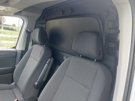 2022 Volkswagen Caddy - photo 26