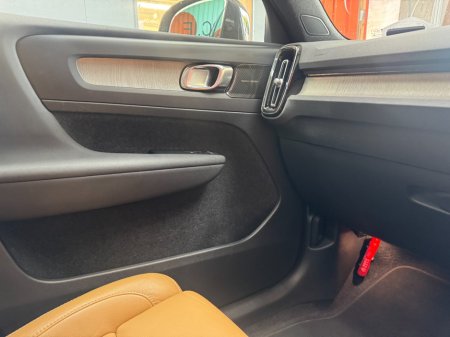 2022 Volvo XC40 - photo 14