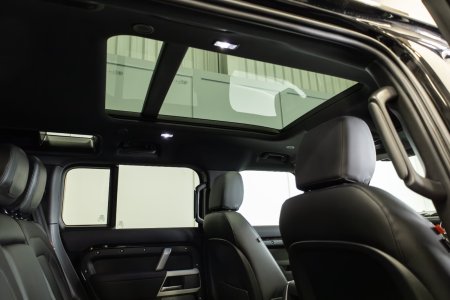 2022 Land Rover Defender - photo 14