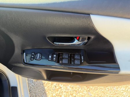 2016 Toyota Prius - photo 9