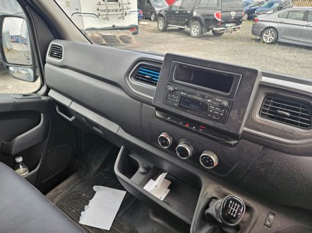 2021 Opel Movano - photo 16