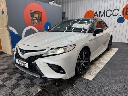 2019 Toyota Camry - photo 6