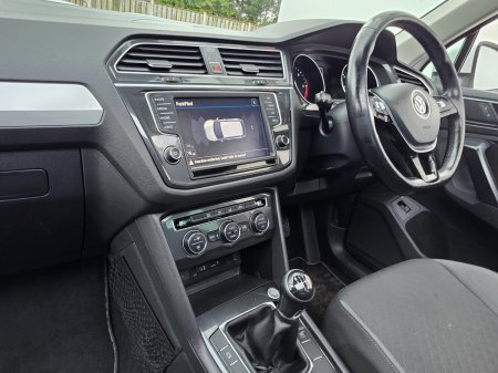 2017 Volkswagen Tiguan - photo 18