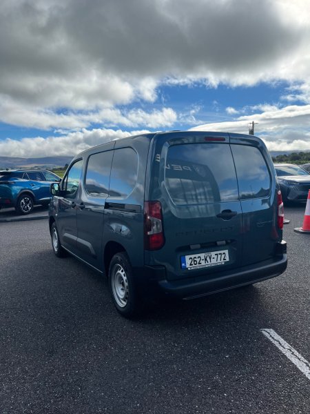 2026 Peugeot Partner - photo 4