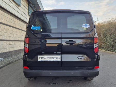 2025 Ford Transit Custom - photo 9